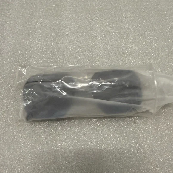 NWOT Modern Black/Blue and Silver Sunglasses - Picture 7 of 7